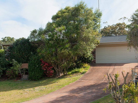 Wildflowers @ Fingal Bay - Hervey Bay Accommodation 1