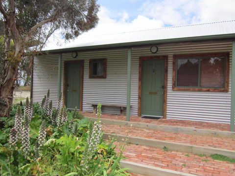 Willalooka Tavern - Tourism Hervey Bay 0