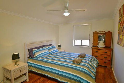 William Creek Camp Ground & Units - Tourism Hervey Bay 3