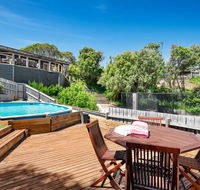 Willowdene with pool spa tennis court and fireplace - Tourism Hervey Bay
