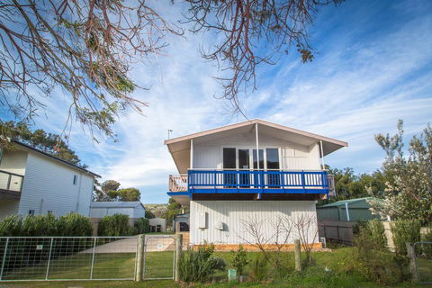 Wilto By The Beach - 4 (1) Wilto Street - Tourism Hervey Bay 0