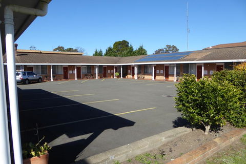 Windmill Motel - Hervey Bay Accommodation 0