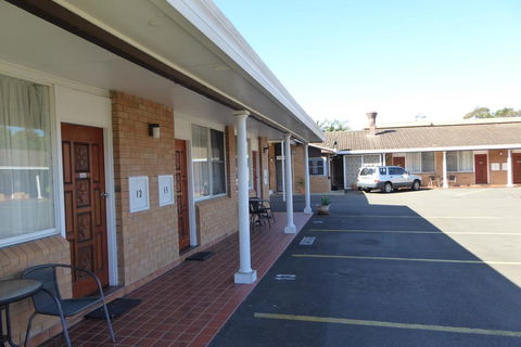 Windmill Motel - Hervey Bay Accommodation 1