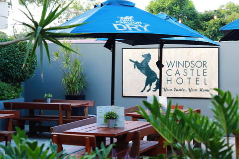 Windsor Castle Hotel - Tourism Hervey Bay 3