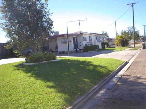 Winton Outback Motel - Hervey Bay Accommodation 1