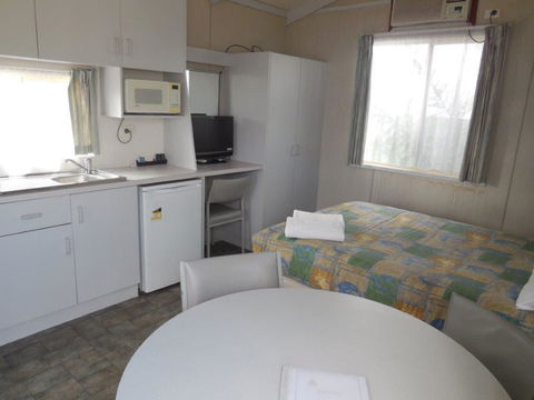 Wodonga Caravan & Cabin Park - Hervey Bay Accommodation 2