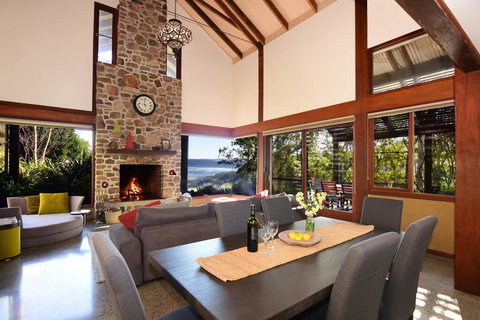Womberroo - Kangaroo Valley - Hervey Bay Accommodation 0