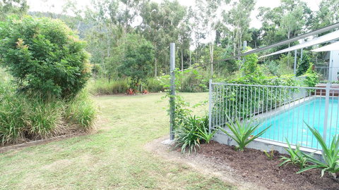 Woodwark Bay Retreat Airlie Beach - Hervey Bay Accommodation 2