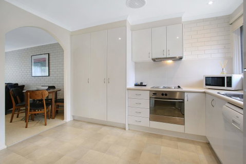 Woody's - In Central Bright - Hervey Bay Accommodation 2