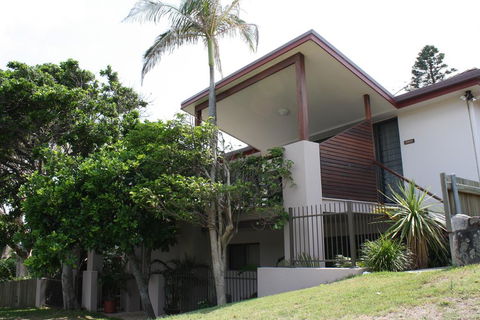 Wooli Holiday Units - Hervey Bay Accommodation 1