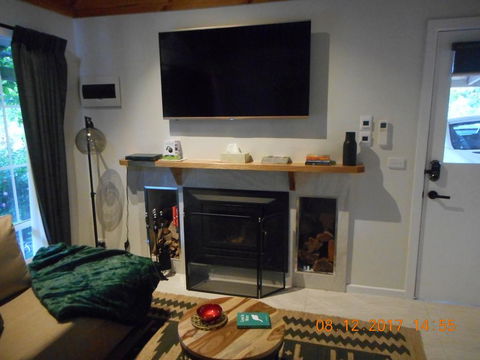 Wurrung B & B - The Cottage - Tourism Hervey Bay 3
