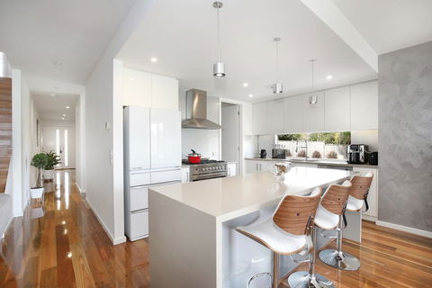 Xus Residence - Hervey Bay Accommodation 3