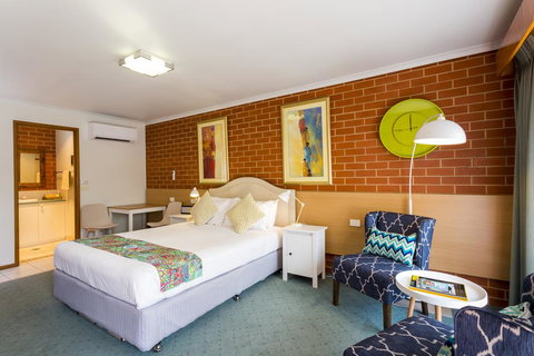 Yackandandah Motor Inn - Hervey Bay Accommodation 0