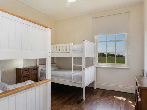 Yamba Pilot Cottage 1 - Pets Welcome - Close To Beach - Hervey Bay Accommodation 3