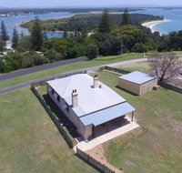 Yamba Pilot Cottage 2 - pets welcome - close to beach - Hervey Bay Accommodation