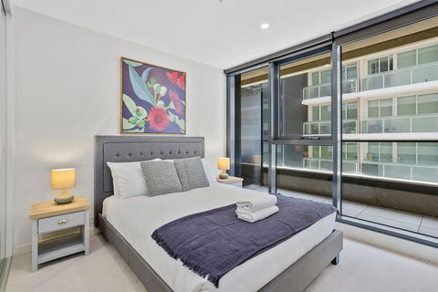 YARRA - YARRA Toorak Rd & Chapel St. Pool, Gym & Parking - Hervey Bay Accommodation 2