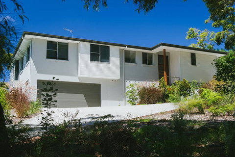 YARINGA - Retreat Style Accomodation With Swimming Pool - Hervey Bay Accommodation 1