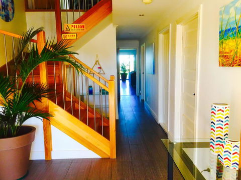 Yes Holiday Home - Hervey Bay Accommodation 2