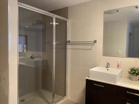 Yes Home - Hervey Bay Accommodation 2