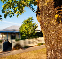 York House Daylesford - Hervey Bay Accommodation