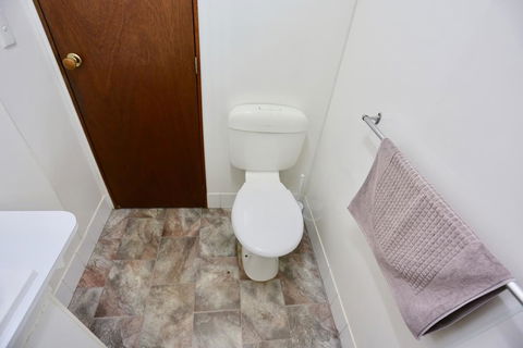 Young Caravan Park - Hervey Bay Accommodation 3