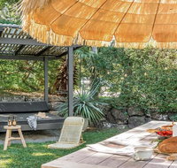 Your Luxury Escape - Den - 5min walk to Clarke's Beach - Hervey Bay Accommodation