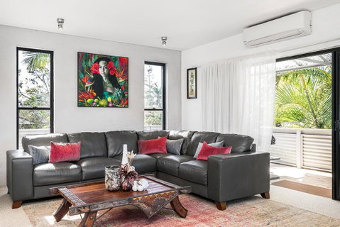 Your Luxury Escape - The Loft - Tourism Hervey Bay 2