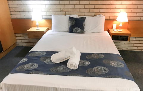 ZED MOTELS Tropical Gateway - Hervey Bay Accommodation 2