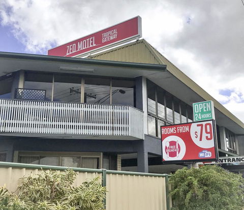 ZED MOTELS Tropical Gateway - Hervey Bay Accommodation 0