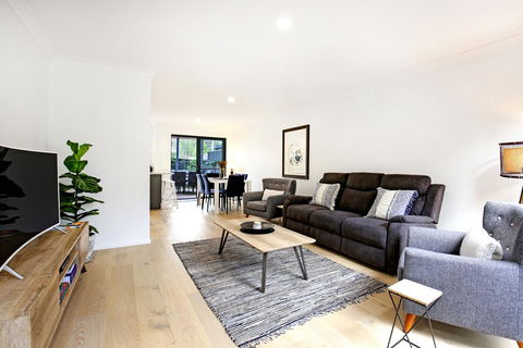 Zen @ Culburra - Pet Friendly - 8 Mins To Beach - Hervey Bay Accommodation 1