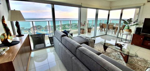 ZEN BY THE WATER - Darwin Premier Retreat - Hervey Bay Accommodation 2