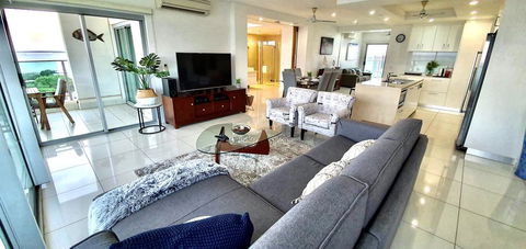 ZEN BY THE WATER - Darwin Premier Retreat - Hervey Bay Accommodation 1