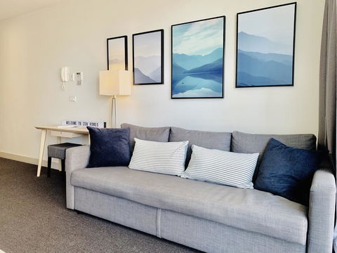 ZEN Homes On Collins - Hervey Bay Accommodation 2