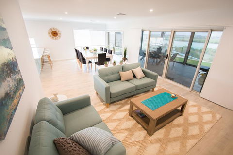 Serenity And Sweeping Murray River Views - Tourism Hervey Bay 3