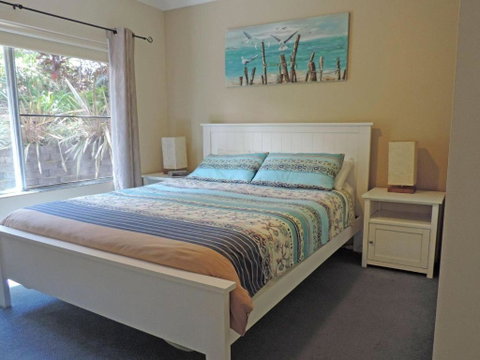 Adriana 3 Unit With A Backyard - Hervey Bay Accommodation 1