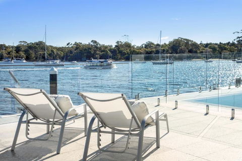 Affordable Riverfront, Pool, Private Pontoon - Tourism Hervey Bay 1