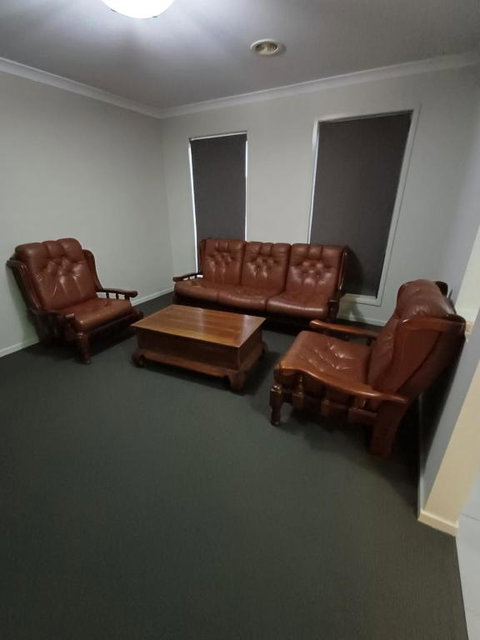 A Beautiful And Spacious Home. - Tourism Hervey Bay 1