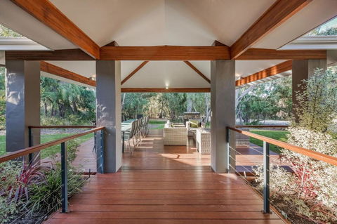 A Bush Utopia - Hervey Bay Accommodation 2