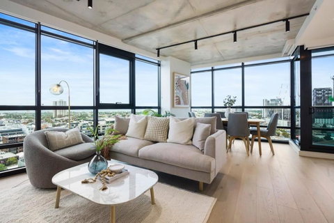 A Comfortable Stay Awaits You In Southbank - Tourism Hervey Bay 0