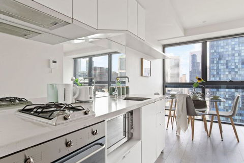 A Comfy & Stylish Apt Near Melbourne Central & QV - Tourism Hervey Bay 2