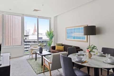 A Cozy 2BR Apt On Collins Near Flinders Station - Tourism Hervey Bay 1
