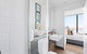 A Cozy 2BR Apt With Harbour Views And FREE Parking - thumb 4