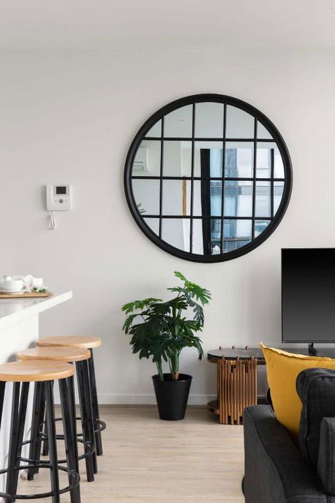 A Cozy 2BR Apt With Panoramic Views FREE Parking - Tourism Hervey Bay 1