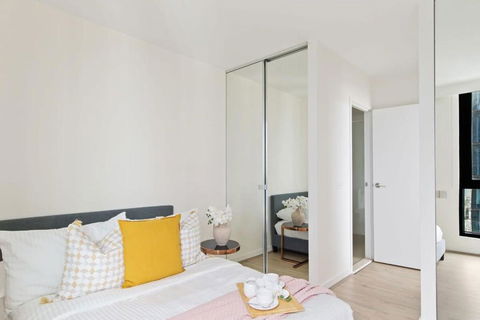 A Cozy 2BR Apt With Panoramic Views FREE Parking - Tourism Hervey Bay 3