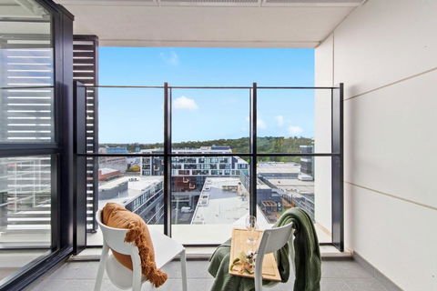 A Cozy & Plush 2BR Apt Next To The Yarra River - Tourism Hervey Bay 3
