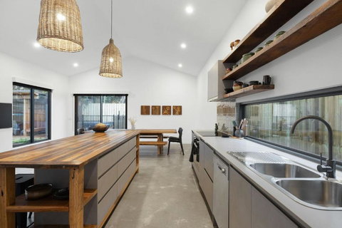 A Lazy Marlin - Tourism Hervey Bay 1