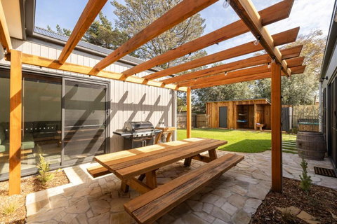 A Lazy Marlin - Tourism Hervey Bay 2