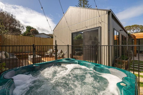 A Lazy Marlin - Tourism Hervey Bay 3