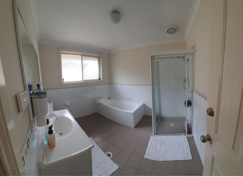 A Little Bedroom For You (3) - Tourism Hervey Bay 3