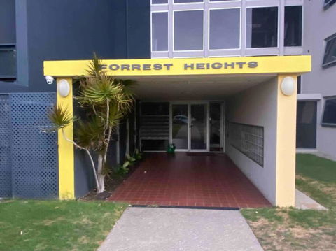 A Little Slice Of Fremantle One Bedroom Character Apartment - Tourism Hervey Bay 4